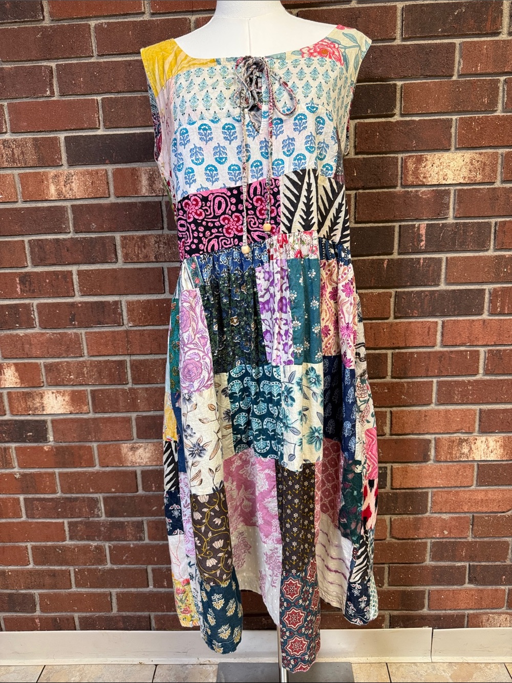 Paani Multicolor Floral Patchwork Sleeveless Dress Size Medium